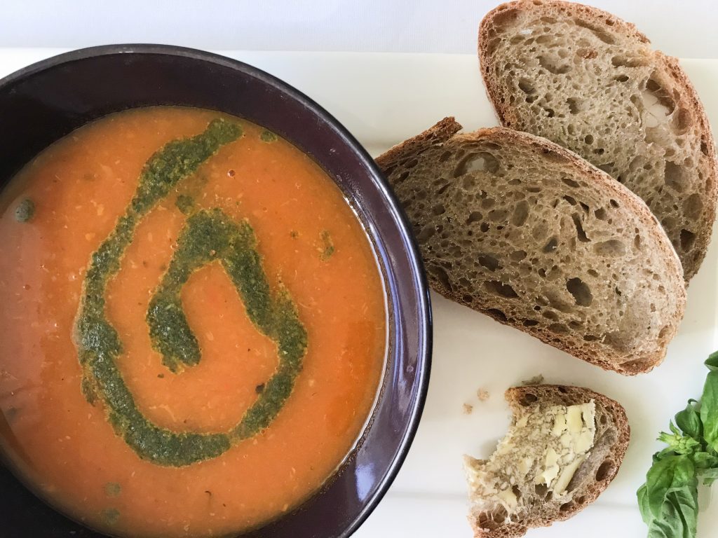 roasted tomato and red pepper soup